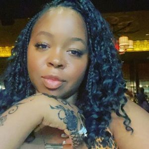 Meet your Posher, Cherrell